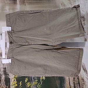 First Issue Stretch Liz Claiborne Womens 10 petite summer long shorts army green